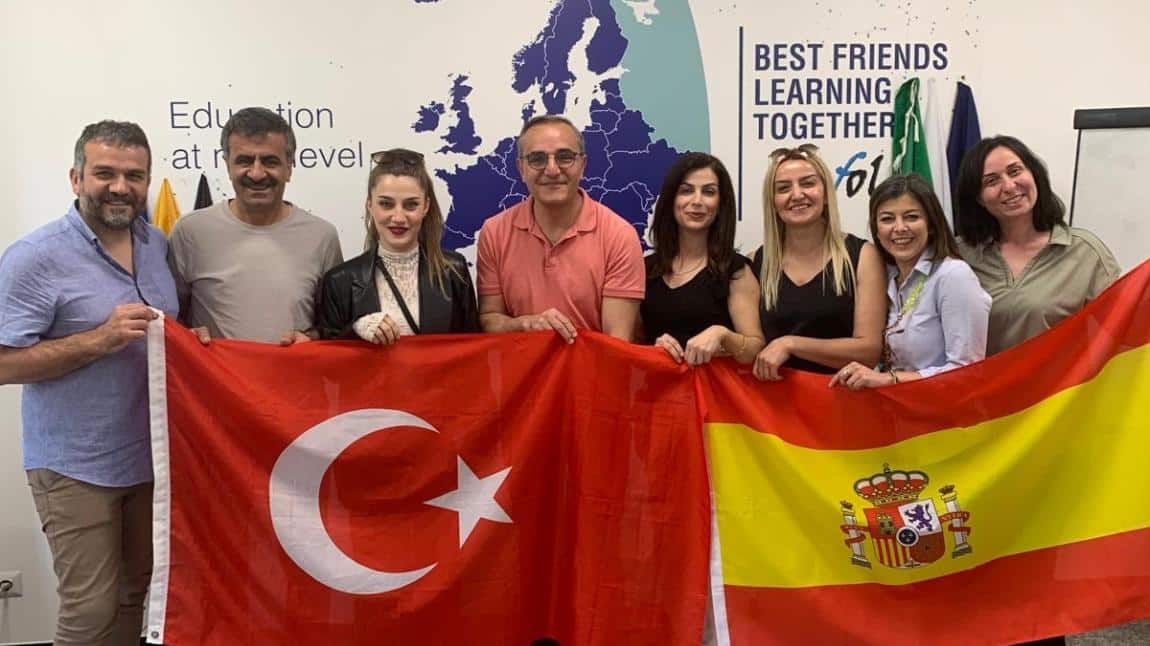 11 Eylül İlkokulu Öğretmenleri İtalya’da: “Ayrışmayalım, Anlaşalım” Projesiyle Kapsayıcı Eğitime Avrupa Yaklaşımı